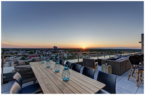 CT real estate photographer - high-end residential and commercial properties